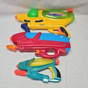 Hasbro Larami Super Soaker XP270 Max Infusion Defender Xtra Power XP220